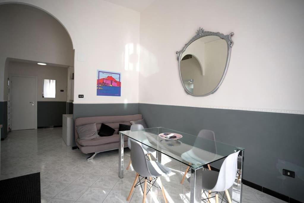 Market House Napoli Bagian luar foto